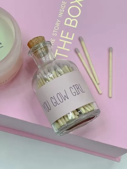 Сірники у скляній пляшці “You Glow Girl” рожеві 3