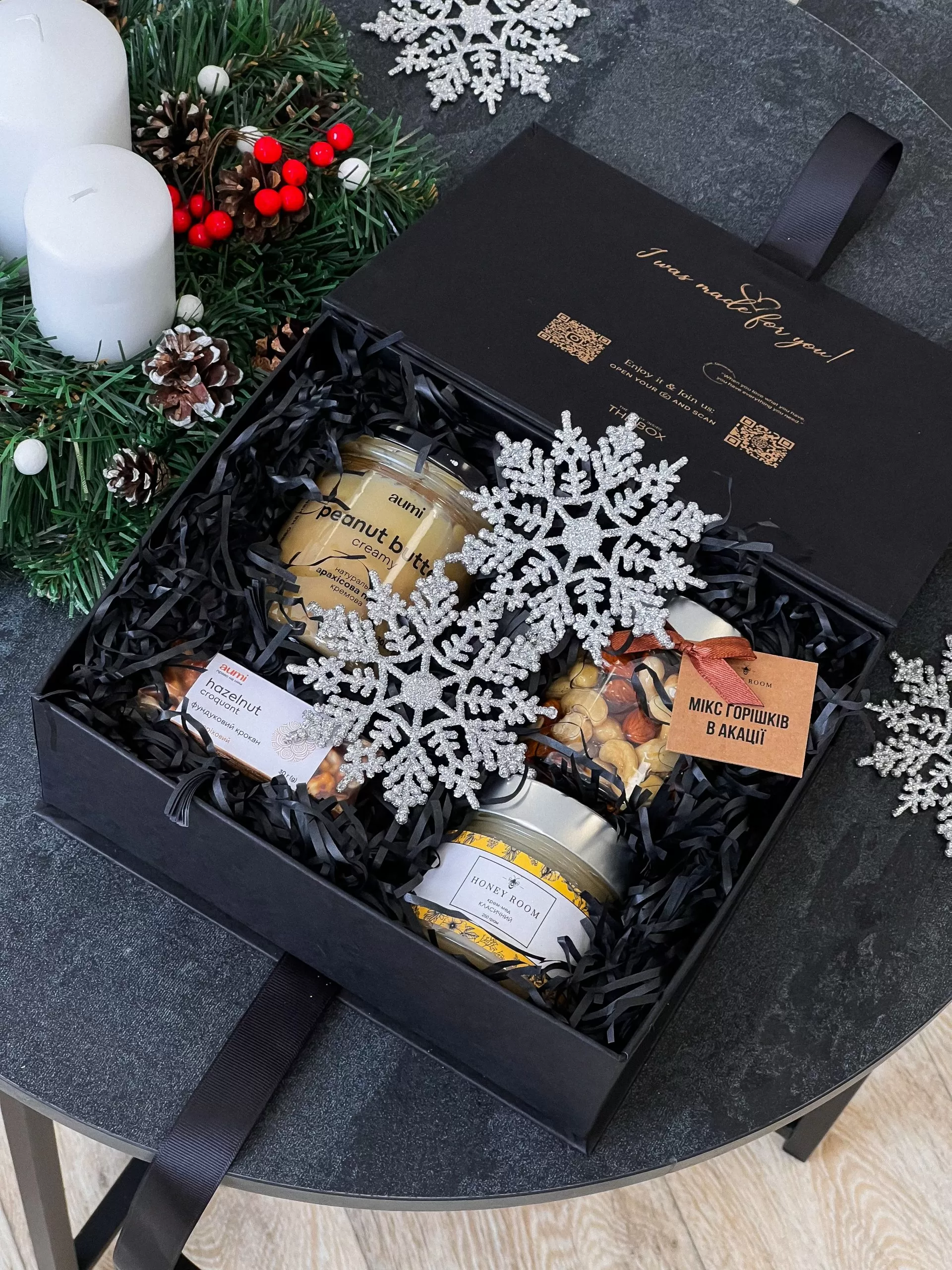 SANTA, HONEY SANTA, HONEY 6