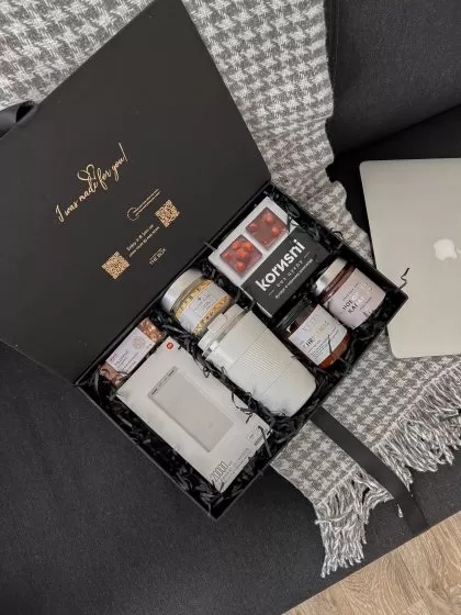 COZY WINTER COZY WINTER