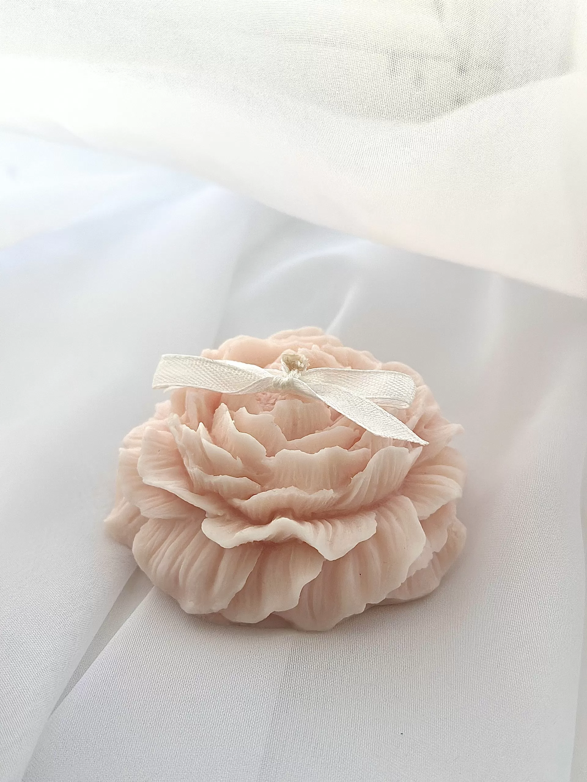 Свічка фігурна ароматична соєва “Півонія” 8