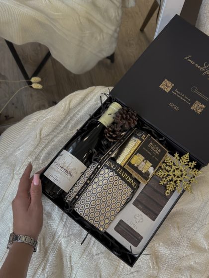 GLAMOUR & CHILL 