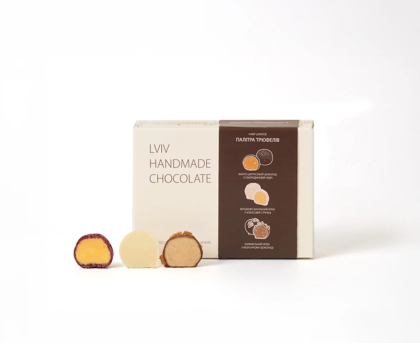 Батончик з молочного шоколаду з солоною карамеллю та печивом 11