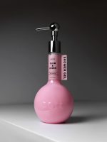 Парфумований гель для душу з Д-пантенолом, трегалозою, бетаїном та молочною кислотою | PLUM & CEDAR Dott 350 мл 13