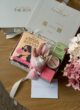 Бокс I AM COOL: біла коробка The Box з листівкою Thinking of you і гортензіями на столі