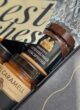 DELIGHTFUL зблизька: паштет печінковий класичний, карамель Spell Caramell і листівка Best wishes