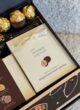 Бокс GOLDEN SWEETS: цукерки Lviv Handmade Chocolate «Фундук у молочному шоколаді» з бантом