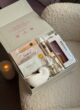 Бокс SOFT LUXE: світла коробка з набором Rituals Luxury Haircare, щіткою Superbrush, маскою Centella та свічкою-мушлею