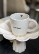 Бокс ME TIME: біла чашка з написом me time на керамічній підставці-квітці